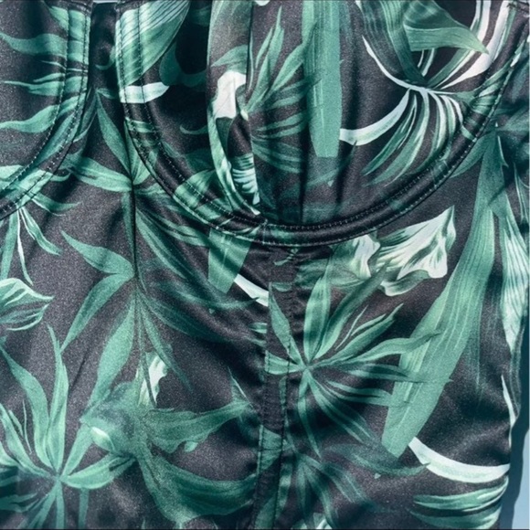 Victoria secret Bra 34C Corset Bustier sexy bra by VS lingerie - Picture 5 of 7